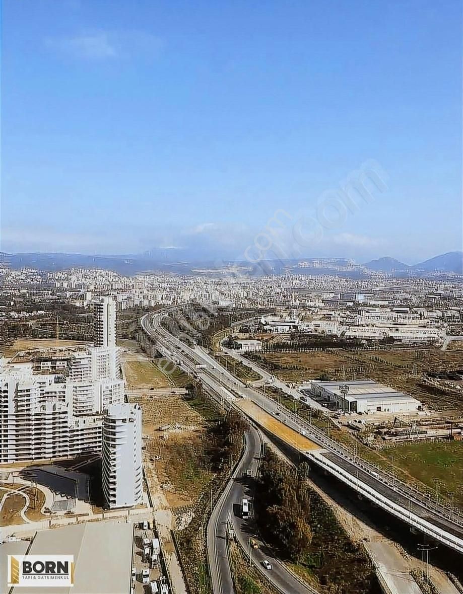 Bornovanın Lüks Projesi İkon Towerda 32.katta 2+1 Kiralık Daire - Görsel 14