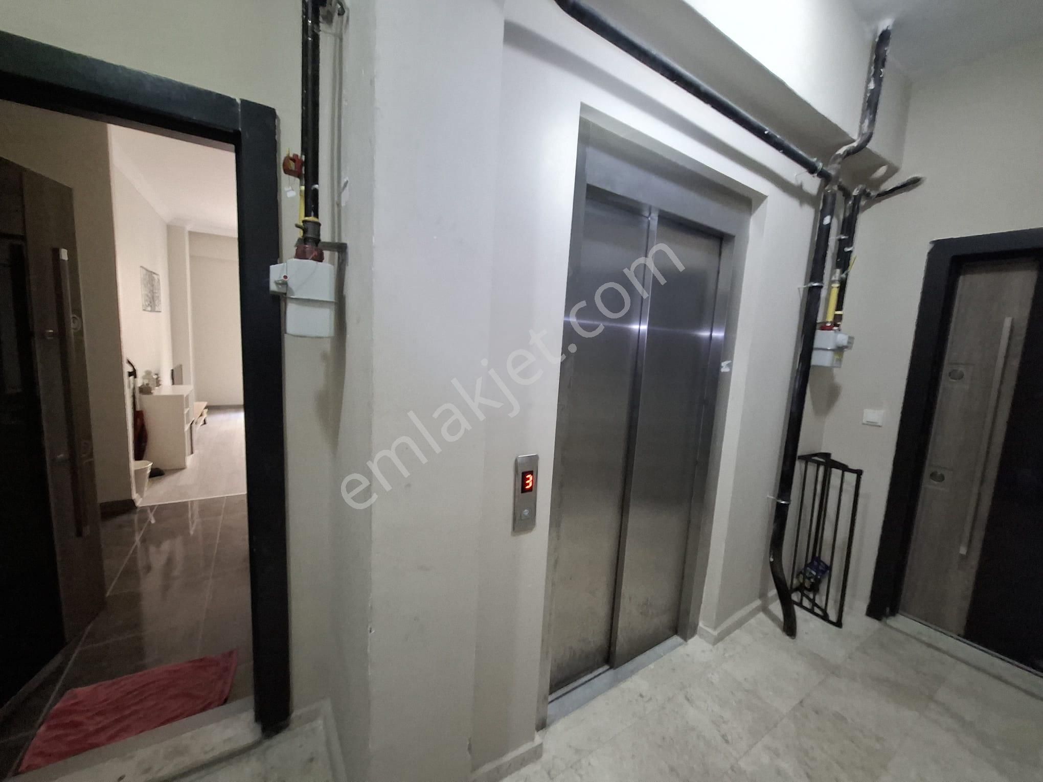 Akman'dan Hem Konforlu Hem Merkezi- Ful Eşyalı Kiralık Daire - Görsel 5