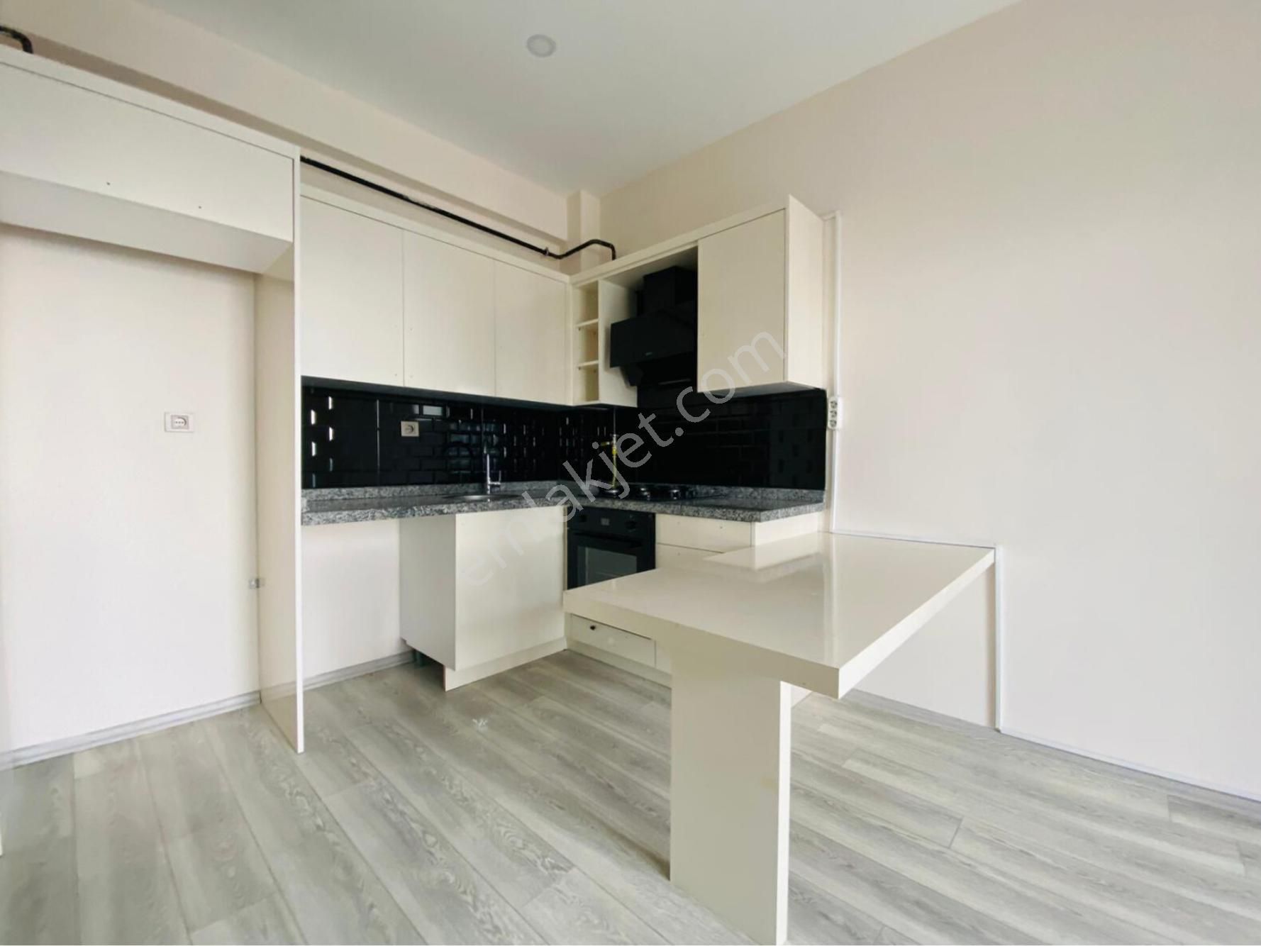 Ethereal'den Tece'de Aquaparklı Site İçi Deniz Gören Kombili 1+1 - Görsel 3