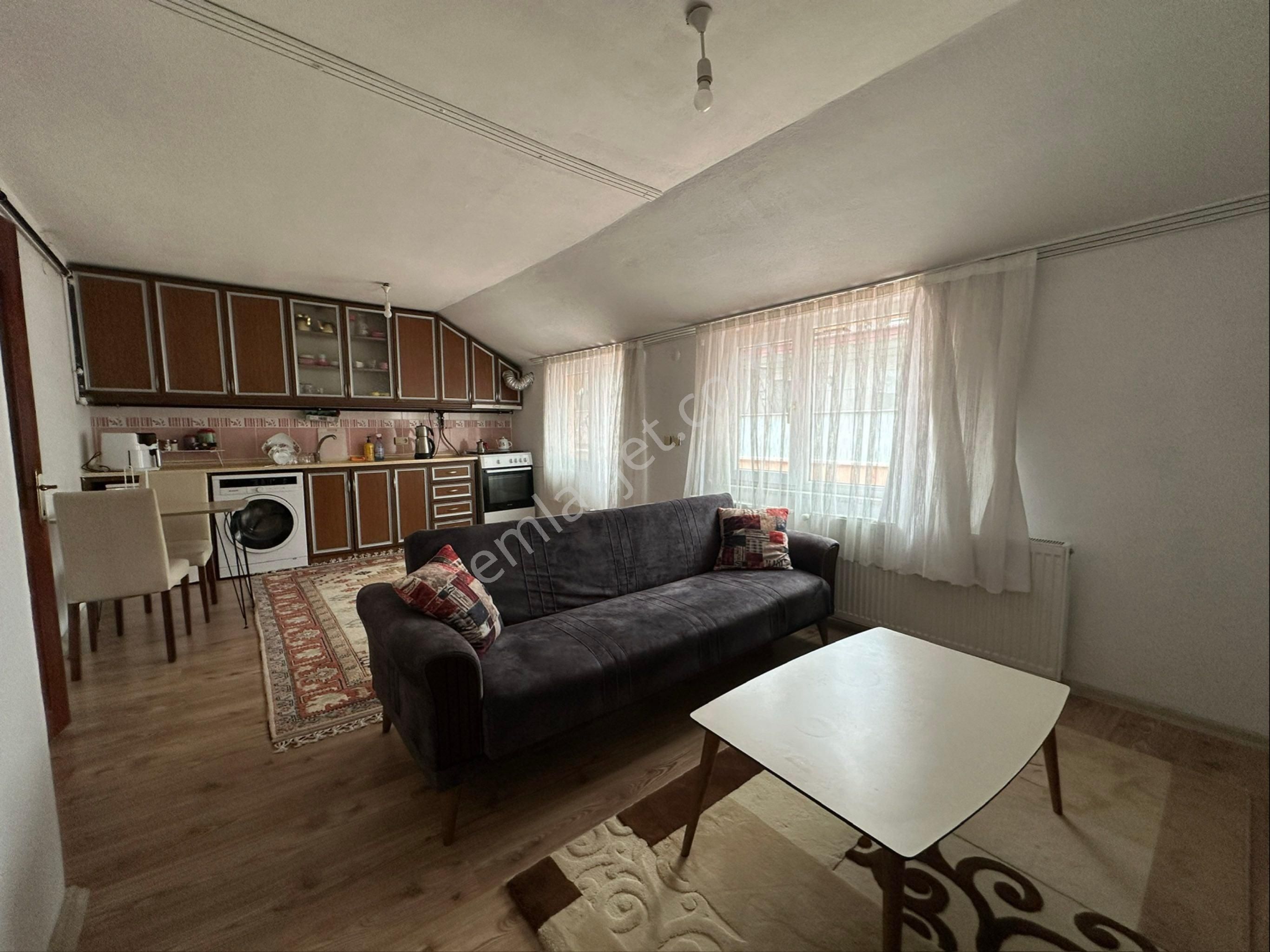 Trabzon Pelitli Yeni Emniyet Karşısında Eşyalı Kiralık Daire - Görsel 7