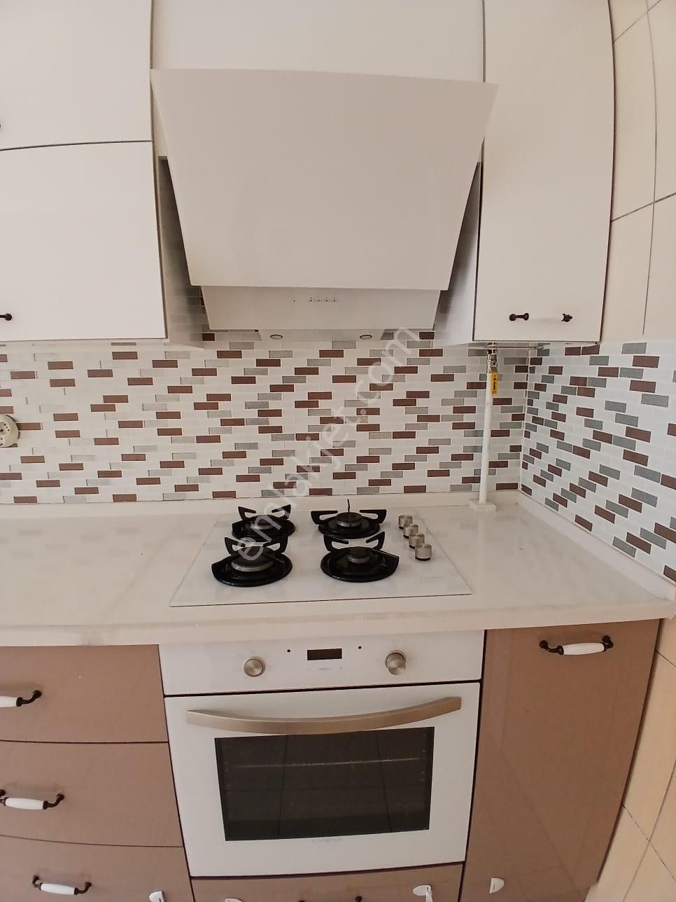Akçay Emlak'tan Akşehir Yarenler Mahallesi Ara Kat Asansörlü 4+1 Satılık Daire - Görsel 4