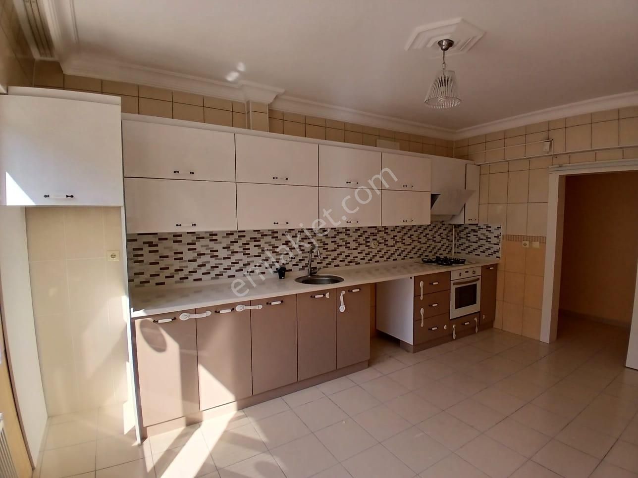 Akçay Emlak'tan Akşehir Yarenler Mahallesi Ara Kat Asansörlü 4+1 Satılık Daire - Görsel 30