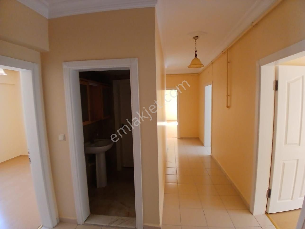 Akçay Emlak'tan Akşehir Yarenler Mahallesi Ara Kat Asansörlü 4+1 Satılık Daire - Görsel 25