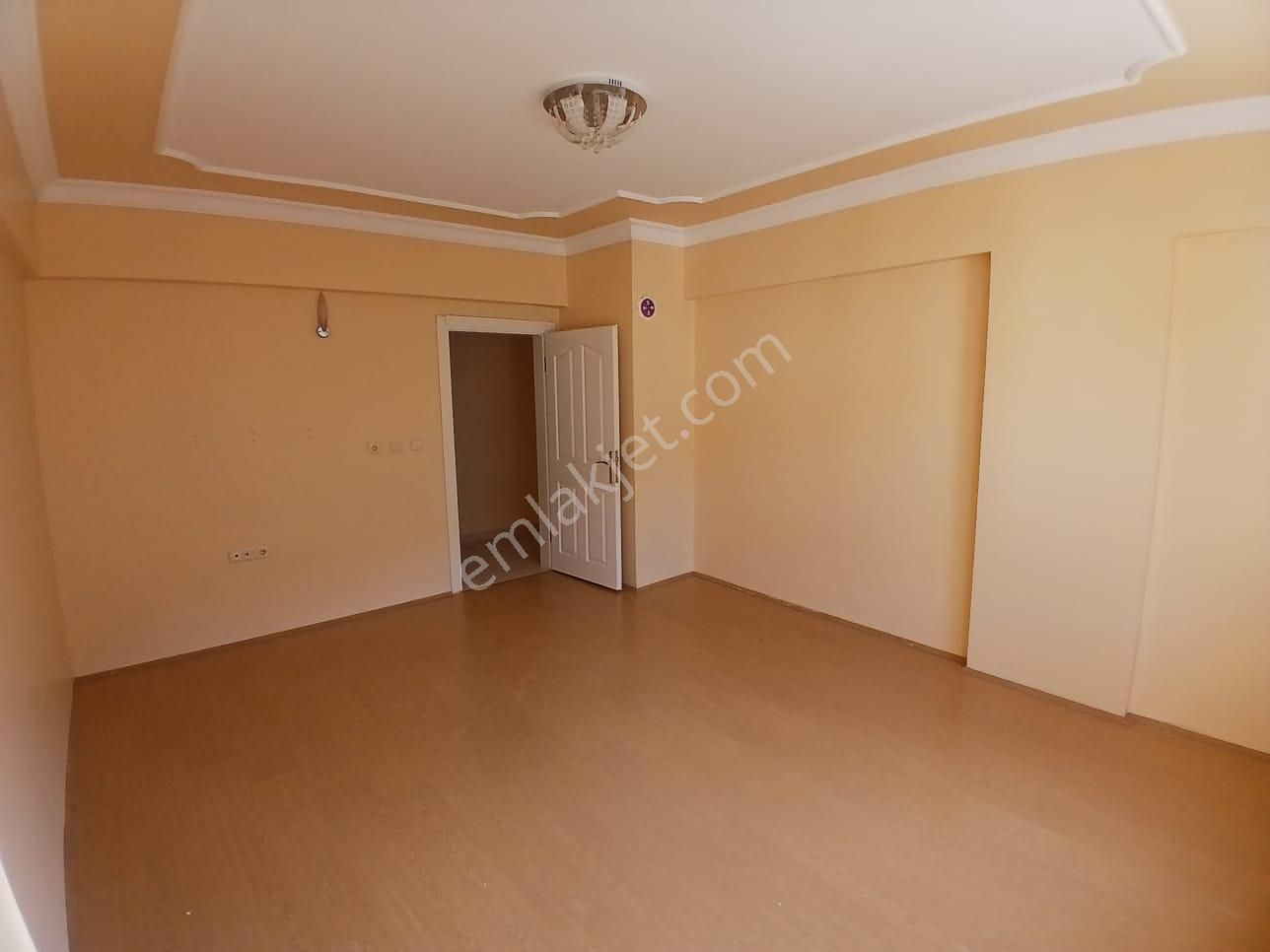 Akçay Emlak'tan Akşehir Yarenler Mahallesi Ara Kat Asansörlü 4+1 Satılık Daire - Görsel 14