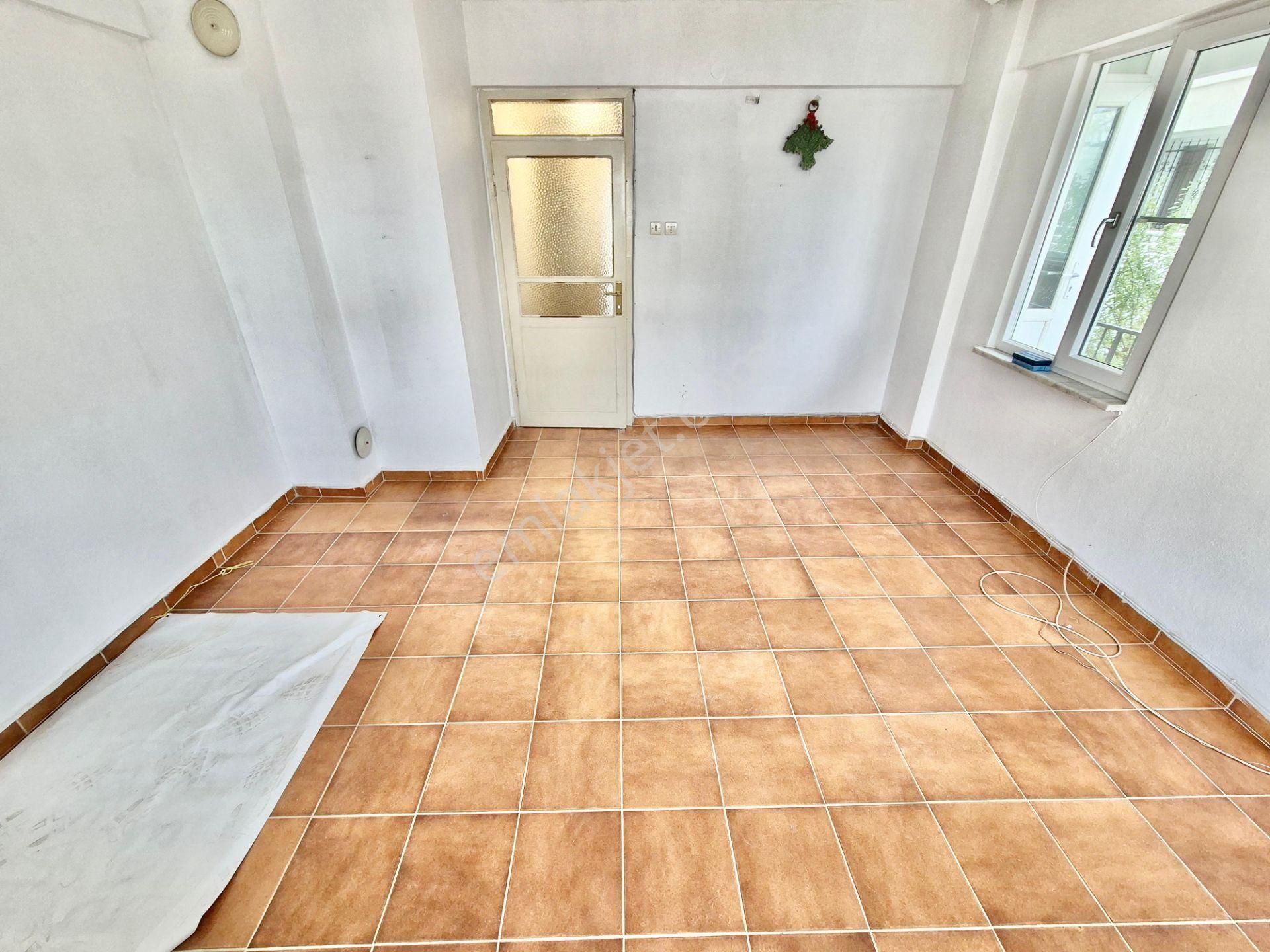 ▓karabuluttan▓akçay'da Kordona 200mt & Ön Cephe Fırsat 2+1 Satılık Daire - Görsel 23