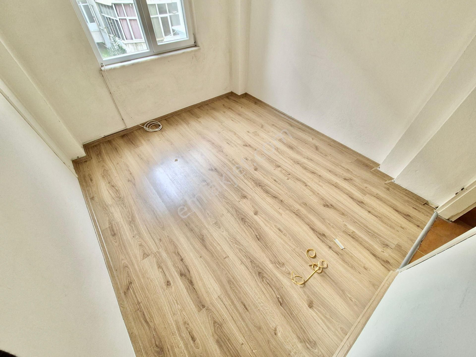 ▓karabuluttan▓akçay'da Kordona 200mt & Ön Cephe Fırsat 2+1 Satılık Daire - Görsel 13