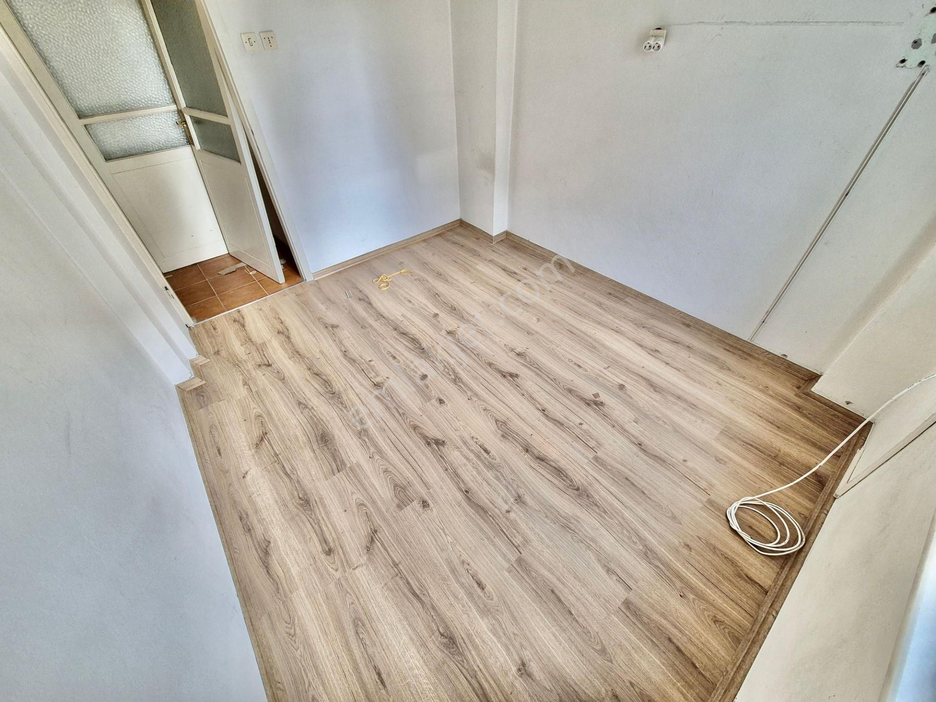 ▓karabuluttan▓akçay'da Kordona 200mt & Ön Cephe Fırsat 2+1 Satılık Daire - Görsel 10