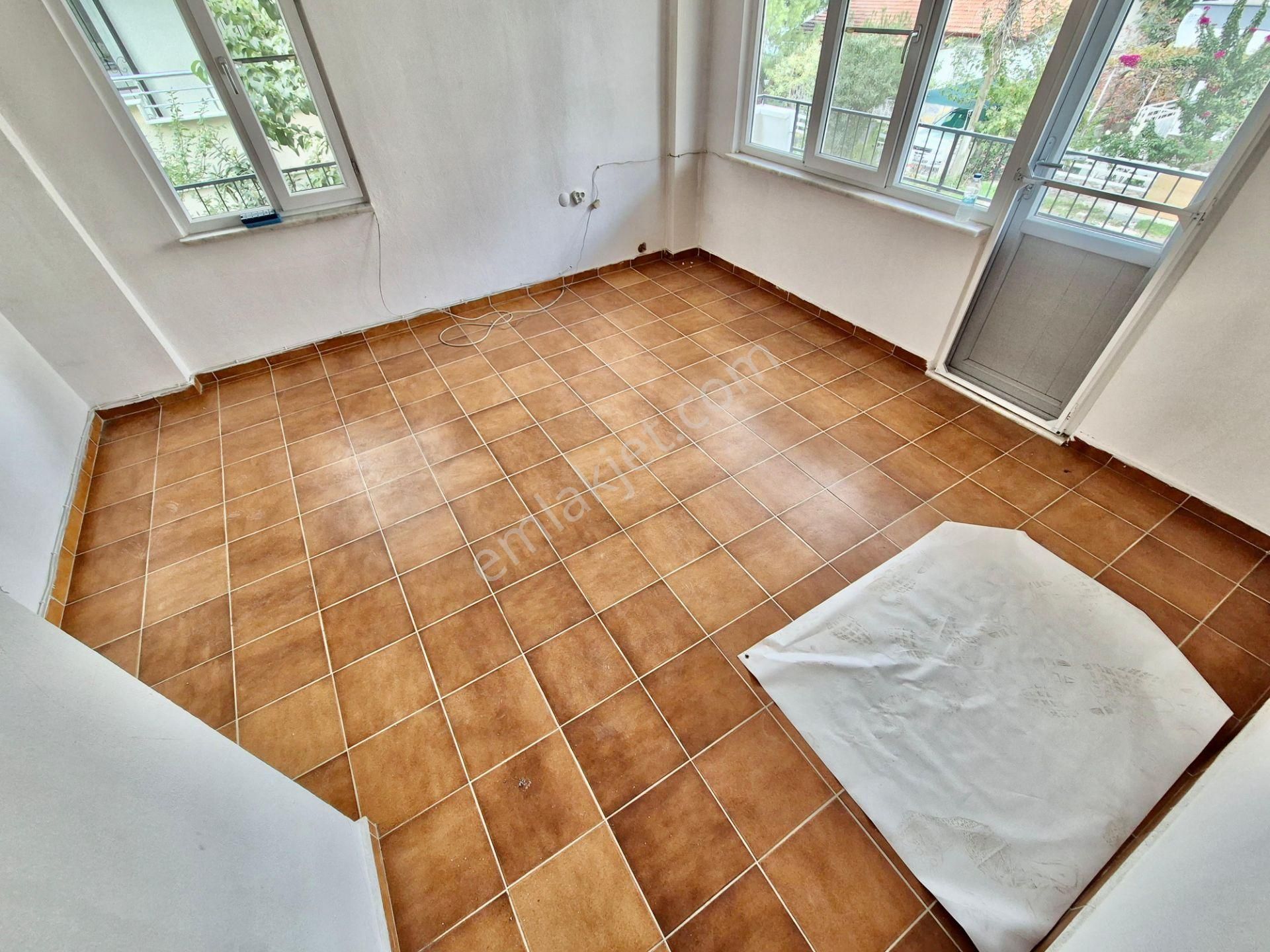 ▓karabuluttan▓akçay'da Kordona 200mt & Ön Cephe Fırsat 2+1 Satılık Daire - Görsel 26