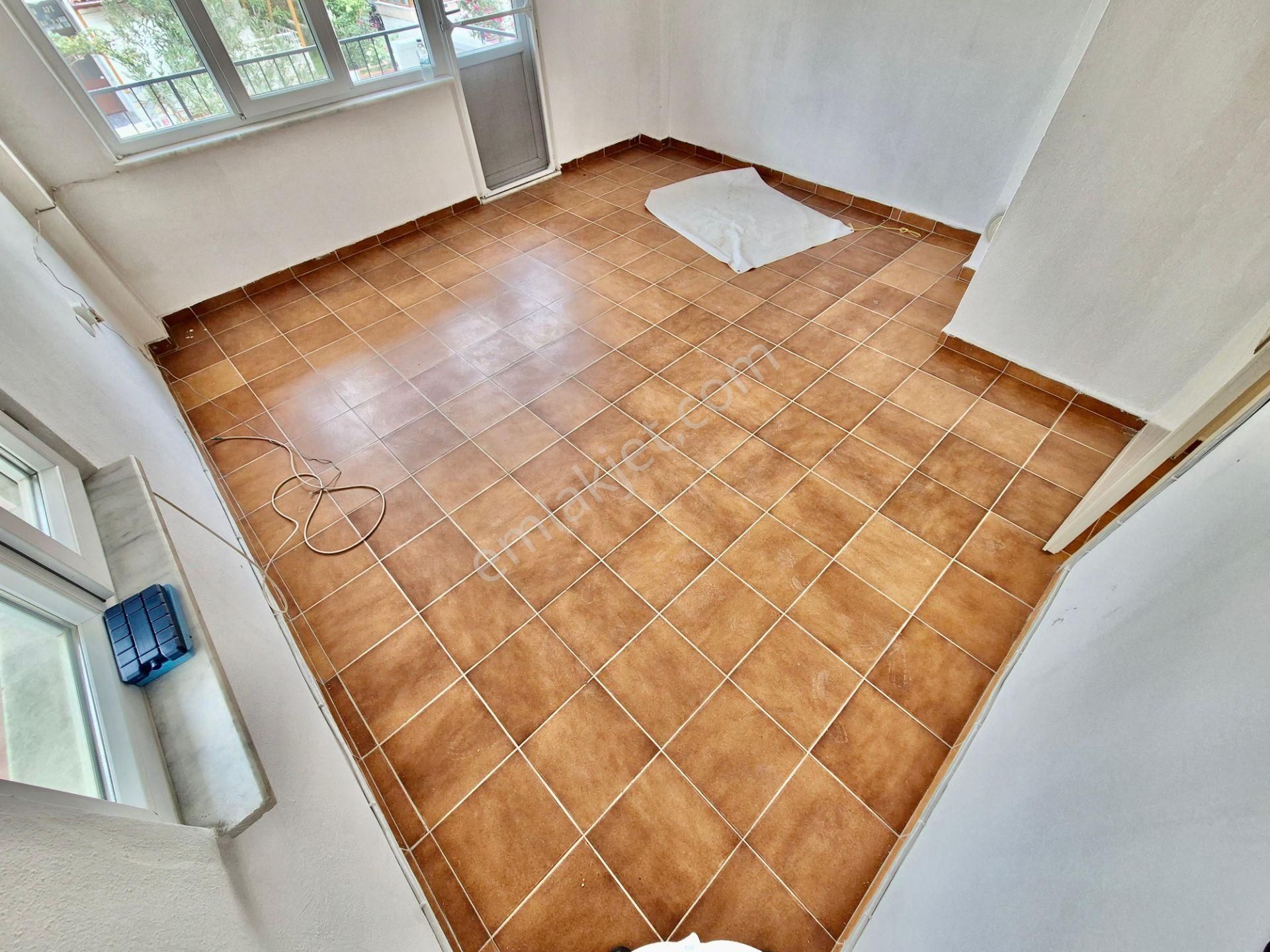 ▓karabuluttan▓akçay'da Kordona 200mt & Ön Cephe Fırsat 2+1 Satılık Daire - Görsel 27