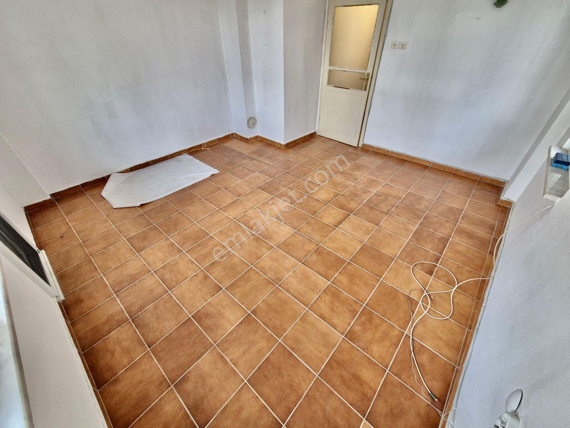 ▓karabuluttan▓akçay'da Kordona 200mt & Ön Cephe Fırsat 2+1 Satılık Daire - Görsel 22