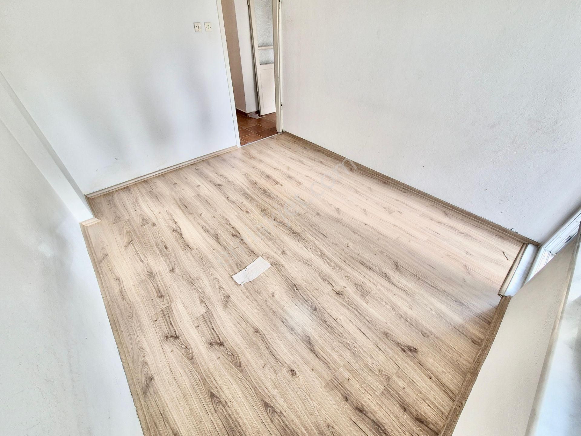 ▓karabuluttan▓akçay'da Kordona 200mt & Ön Cephe Fırsat 2+1 Satılık Daire - Görsel 18