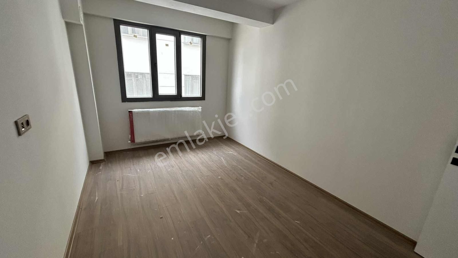 Ergenekon Mahallesinde Satılık 2+1 Daire - Görsel 7