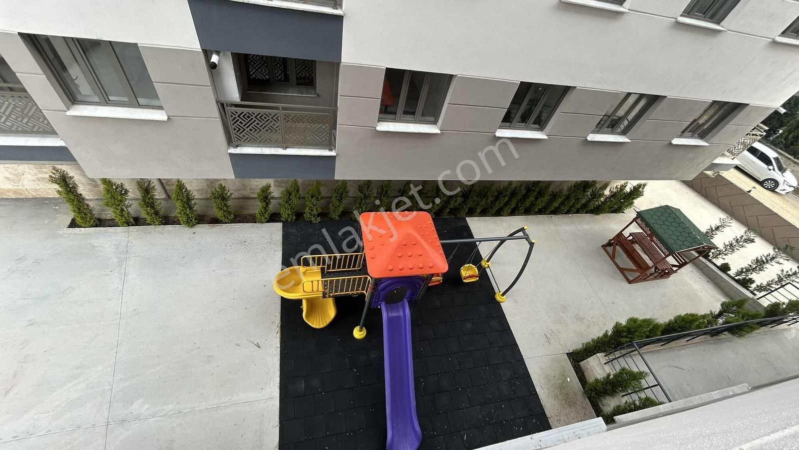 Ergenekon Mahallesinde Satılık 2+1 Daire - Görsel 15