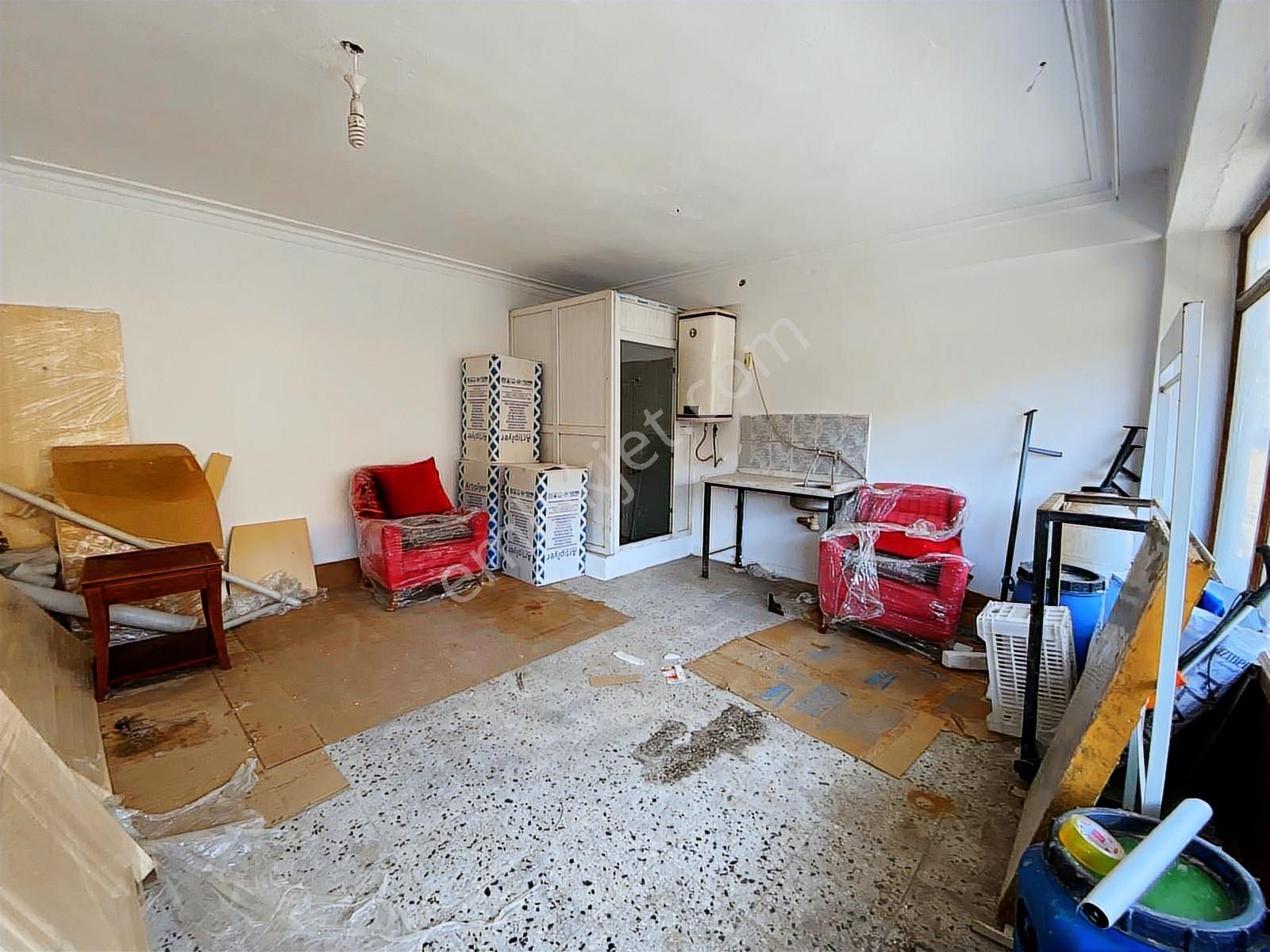Gökçeada Merkezde Kiralık İş Yeri Ofis İçin İdeal - Görsel 7