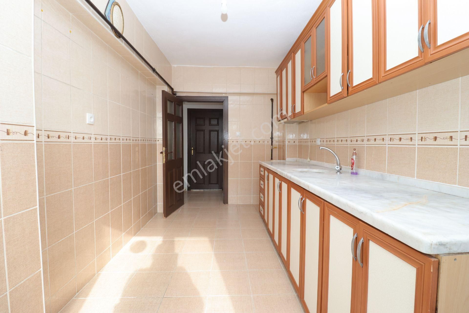 Akif'ten Etimesgut Piyade Gimsa Yakını Katta 3+1 Ön Cephe Kiralık Daire - Görsel 8