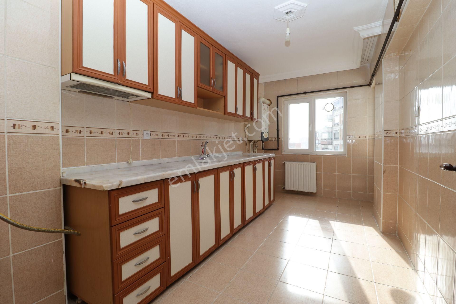 Akif'ten Etimesgut Piyade Gimsa Yakını Katta 3+1 Ön Cephe Kiralık Daire - Görsel 5