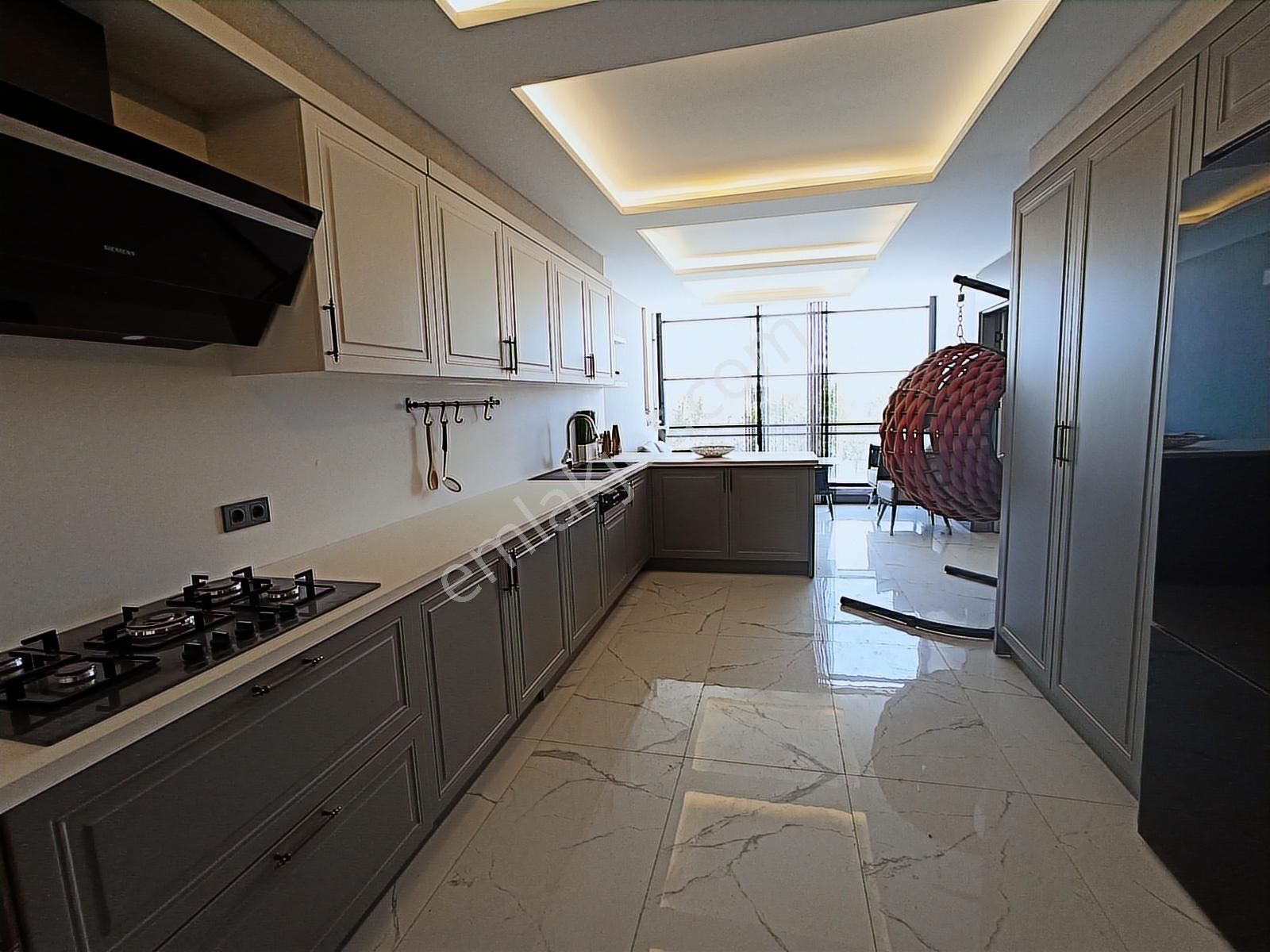 Milsapark 1.etap Geniş Ferah 200 M2 4+1 Boş Satılık Lüks Daire - Görsel 15