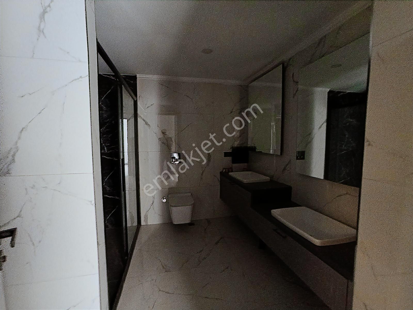 Milsapark 1.etap Geniş Ferah 200 M2 4+1 Boş Satılık Lüks Daire - Görsel 19