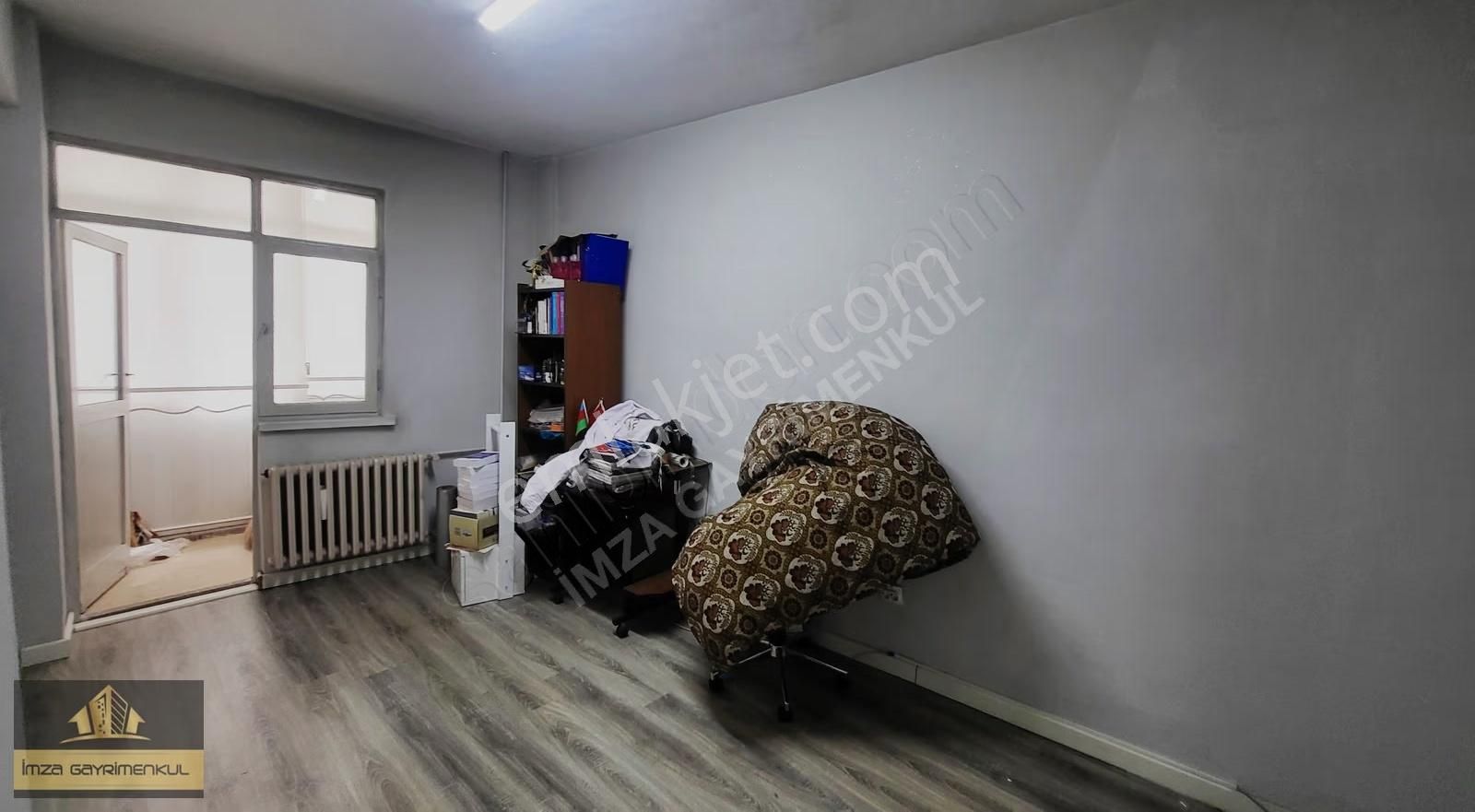 İmza'dan Gökmeydan'da Site İçerisinde Tadilatlı Geniş 3+1 Daire - Görsel 7