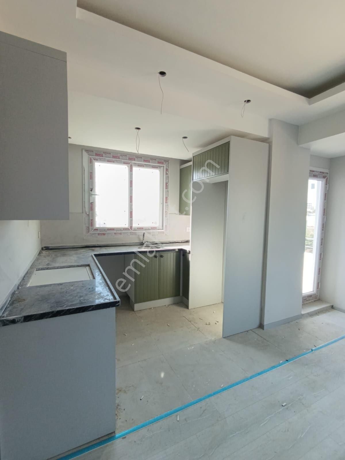 Çınarlı'da 2+1 Hasarsız Lüks Kiralık Daireler - Görsel 8