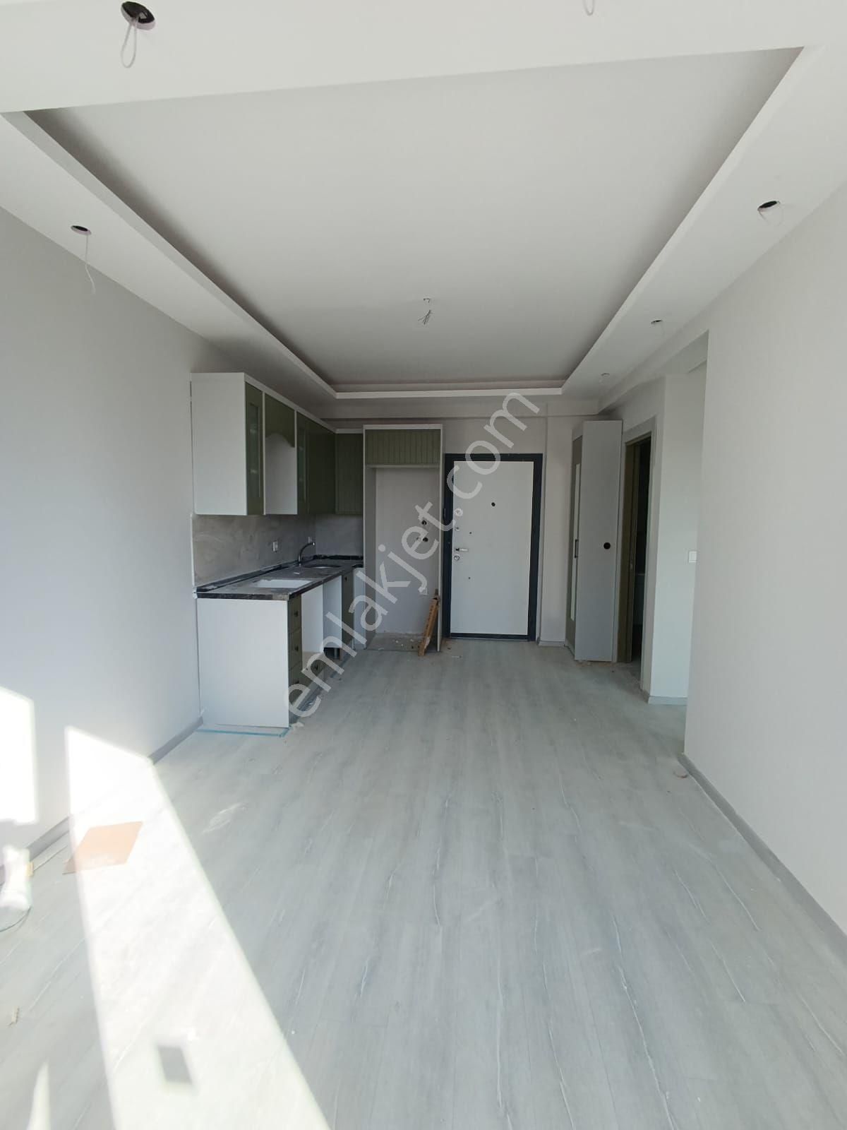 Çınarlı'da 2+1 Hasarsız Lüks Kiralık Daireler - Görsel 10