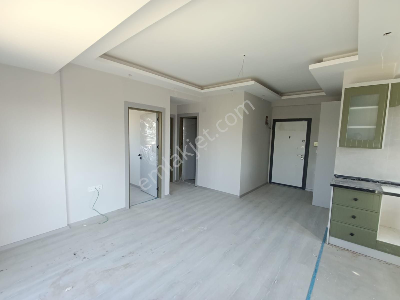 Çınarlı'da 2+1 Hasarsız Lüks Kiralık Daireler - Görsel 4