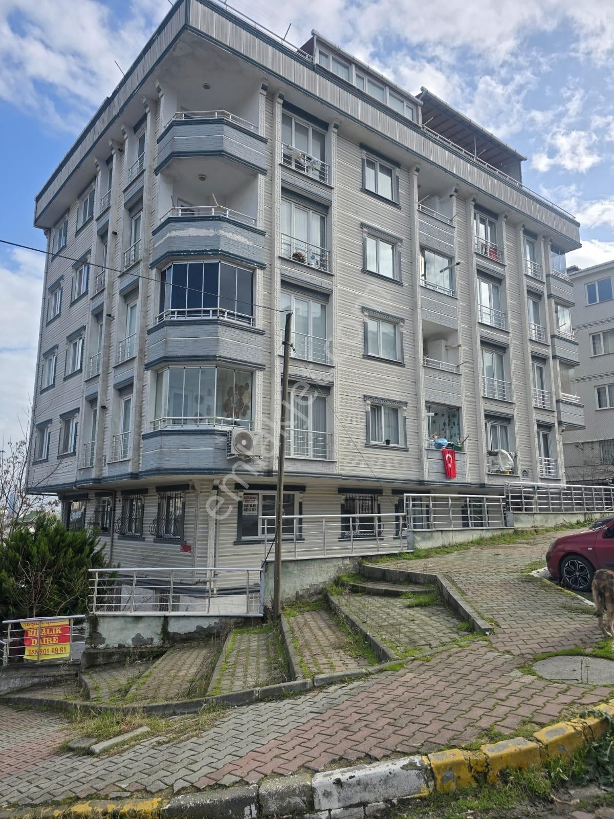 Dağtekin Yapı'dan Ulaşım Sorunu Olmayan 2+1 Aydınlık Daire!