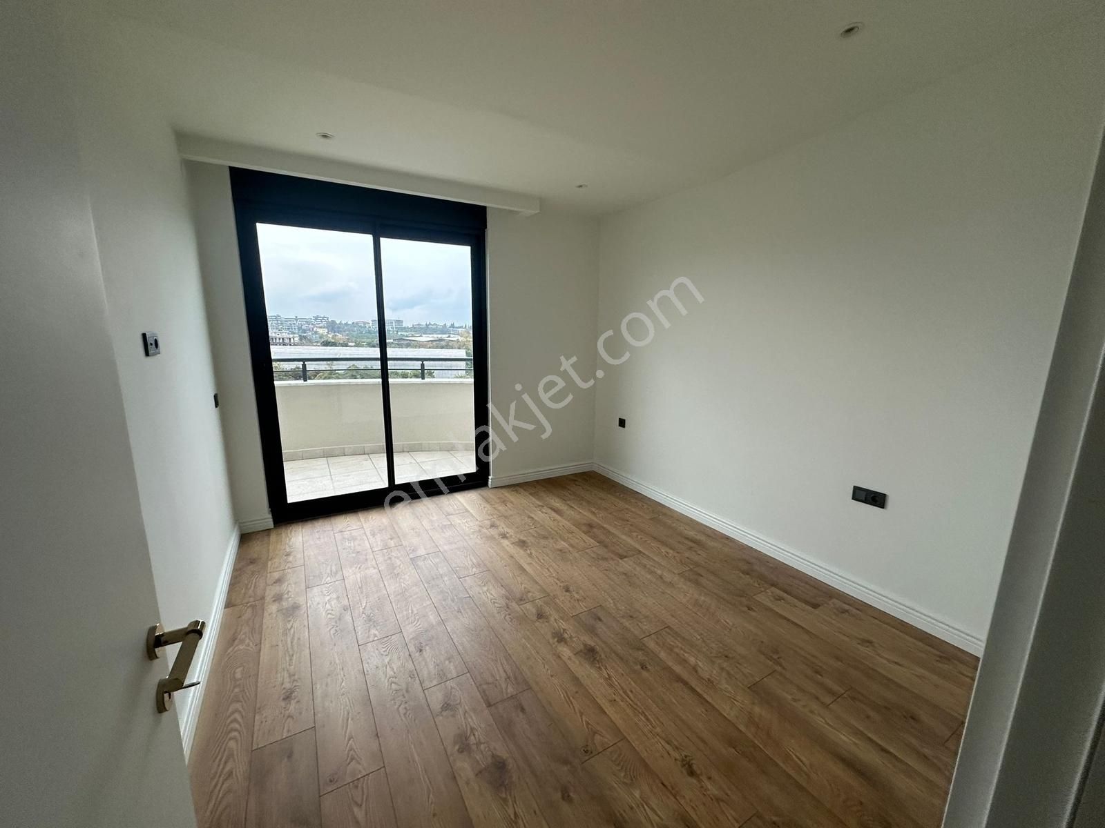 Alanya Oba 2+1 107m2 Kapalı Otopark,havuz,fitness,sauna,lüx Site - Görsel 5