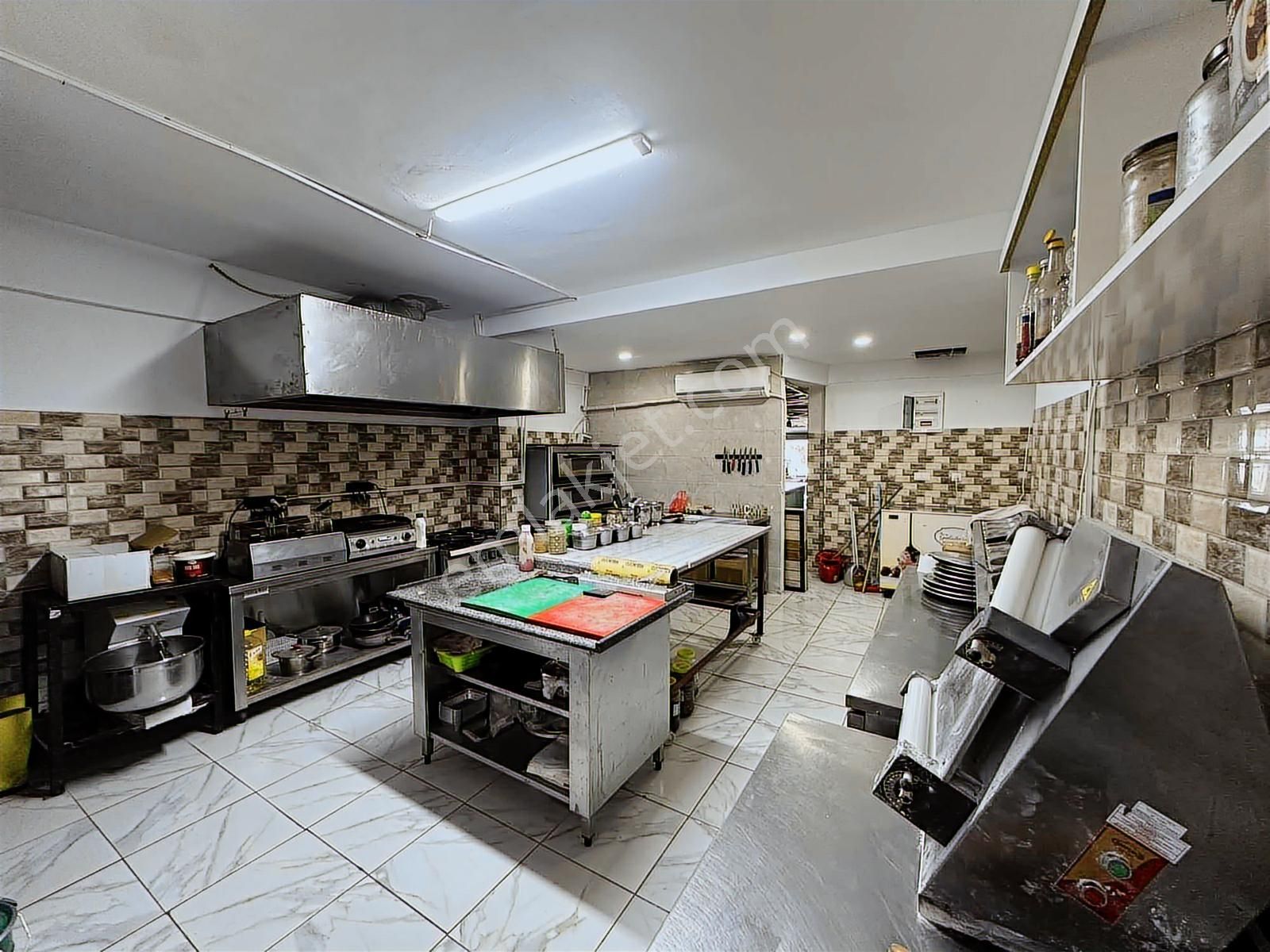 Tur-beylerden Okullar Bölgesinde Devren Pizza Kafe - Görsel 12