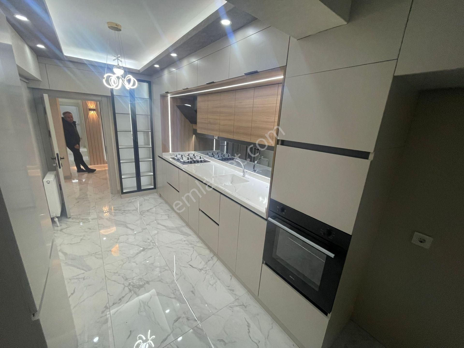 Sincan Pınarbası Mh.de 3+1 Satılık Daire - Görsel 3