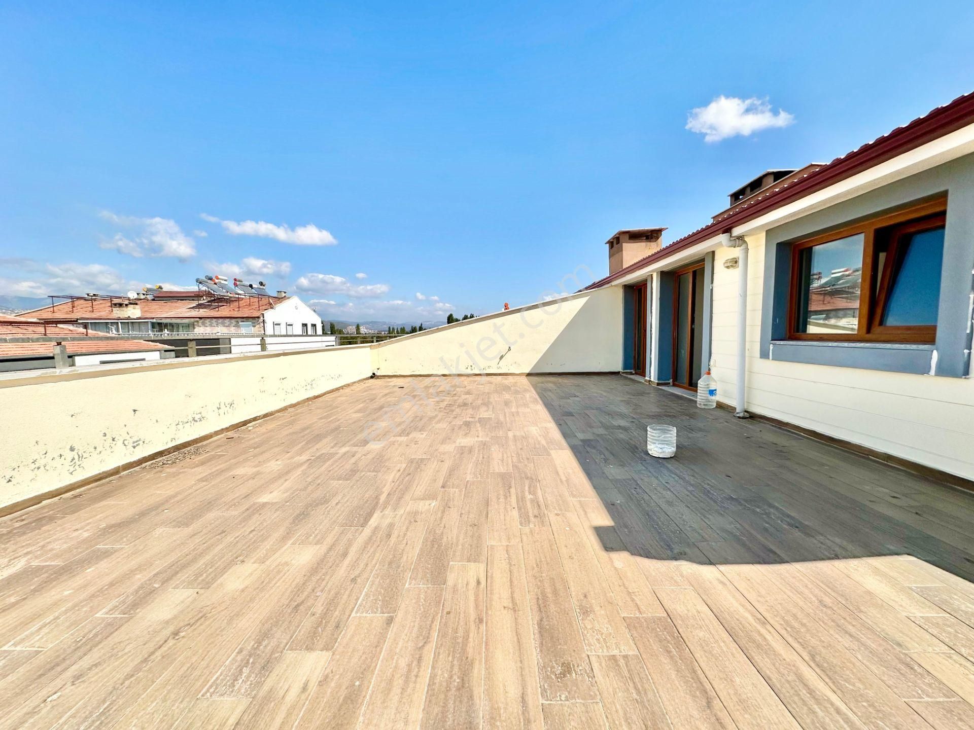 ꧁sadece Ay Emlaktan꧂akçay'da Hiç Oturulmamış Çift Mutfak Dağ Manzaralı Teraslı Satılık 4+1 Dublex - Görsel 2