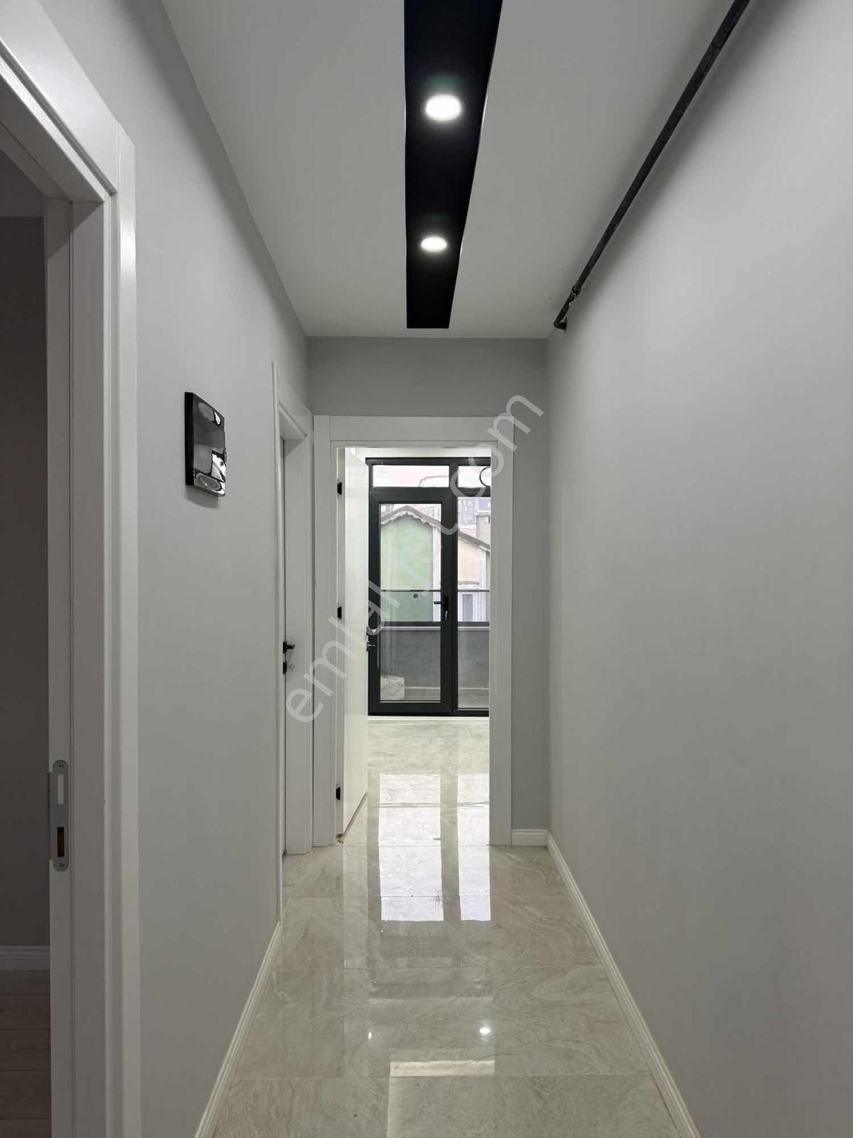 Bağlarbaşı Mh. Merkeze Yakın 2+1 95m² Asansörlü Lüks Daire - Görsel 3