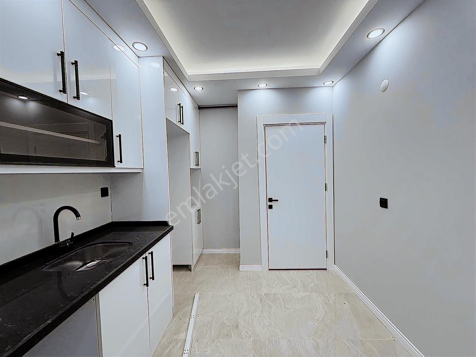 Bağlarbaşı Mh. Merkeze Yakın 2+1 95m² Asansörlü Lüks Daire - Görsel 17