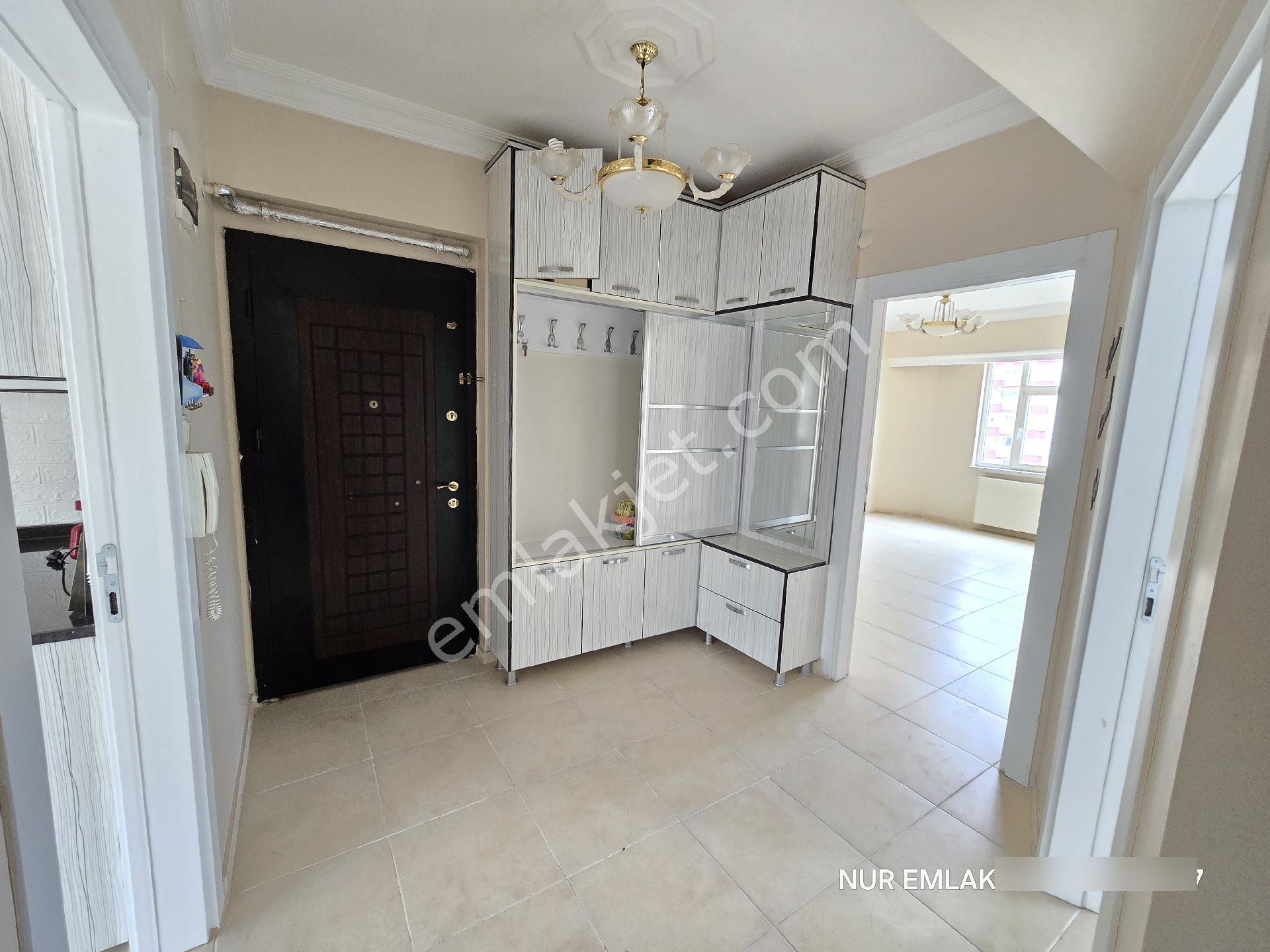 Karaköprü İlkokulu Yanı 3+1 Arakat Kiralık Daire **nur Emlak ** - Görsel 5