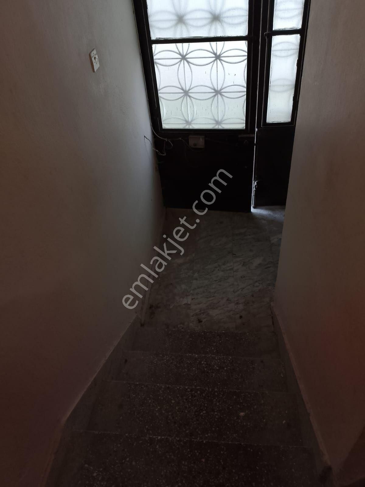 Aydın Söke Cumhuriyet Mah Düz Giriş 2+1 Satılık Ev - Görsel 9