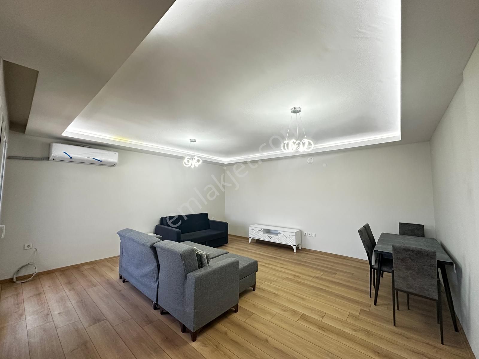 Kuşadası Merkezde Deniz Bank Bölgesi 2+1 Full Tadilatlı Daire Asansörlü - Görsel 19