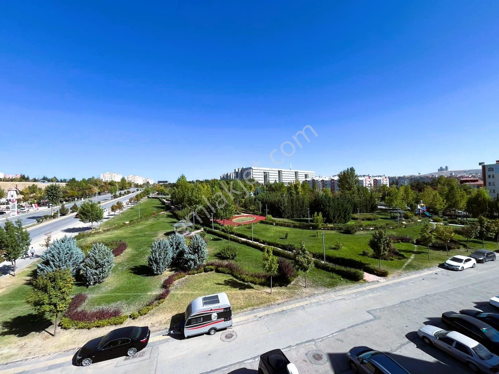 Elvankent Batı Adliyesi Yanında Süper Konumda 3+1 Satılık Daire - Görsel 11