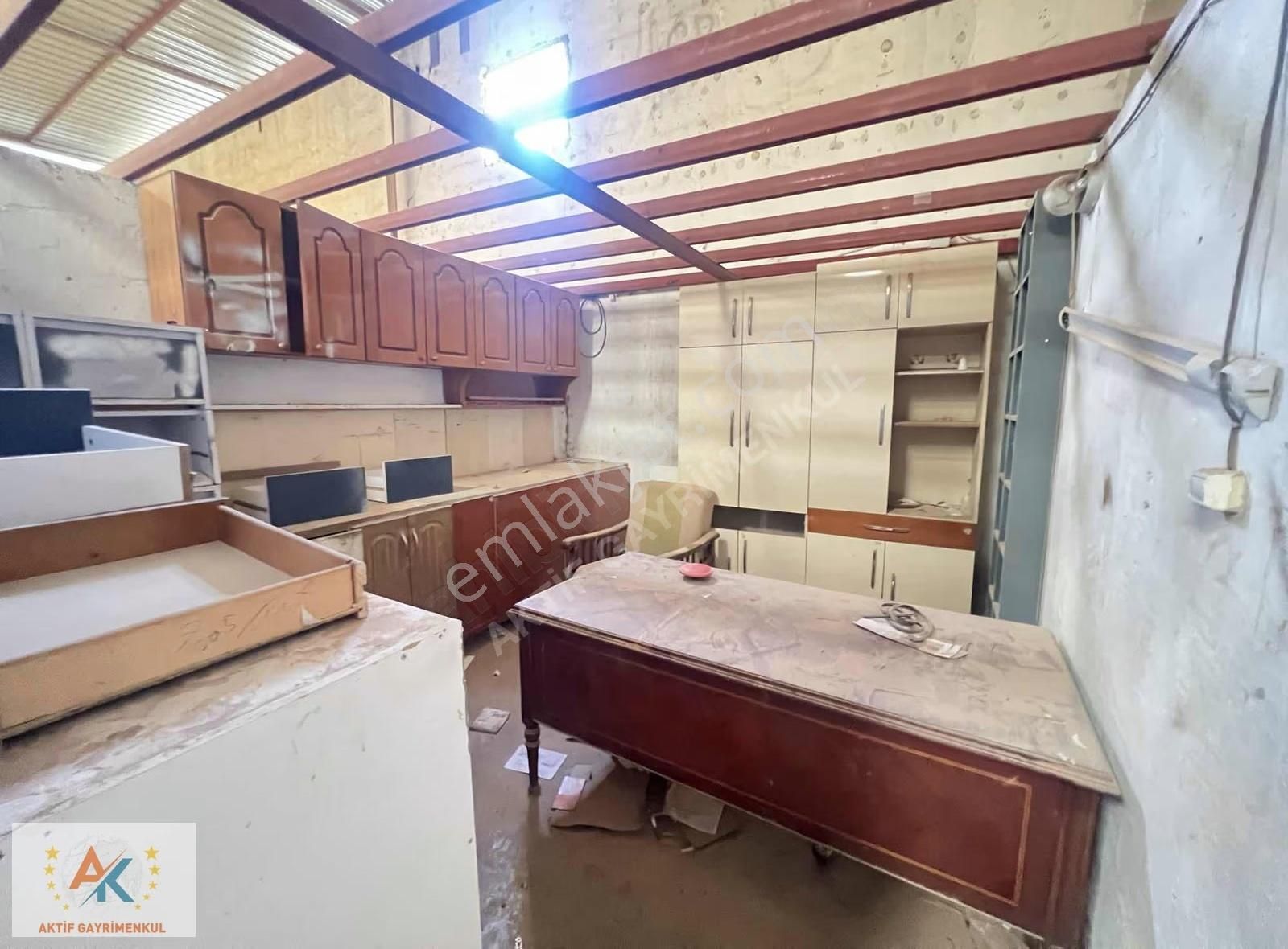 Aktif'ten Gündoğdu Mah. Yıllık Kiralık 500 M2 Çok Amaçlı İş Yeri - Görsel 3