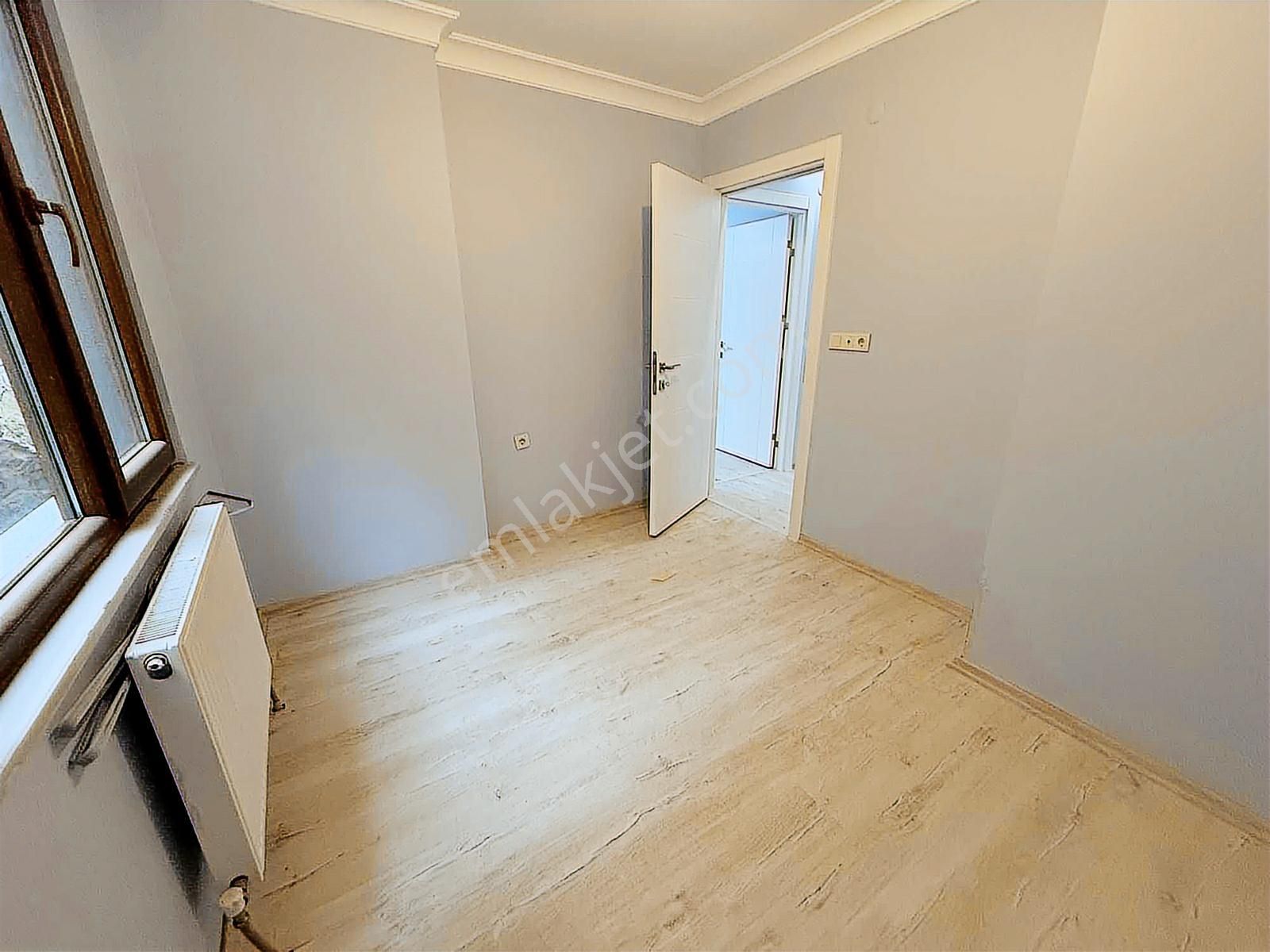 Çırçır Mahallesi 2+1 Kat-1 / 80m2 Metroya Yürüme Mesafesinde... - Görsel 12
