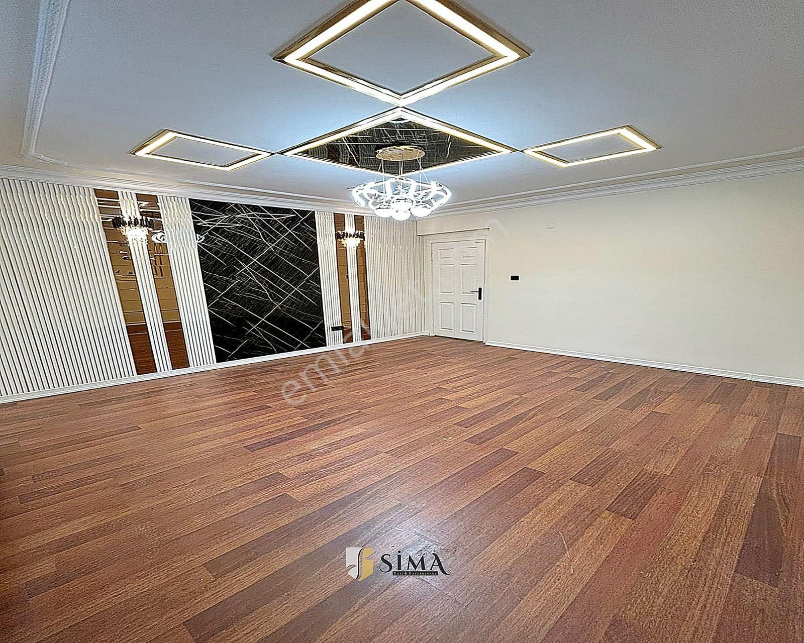 Metrobüse Yakın Geniş Ailelere Uygun Dekorlu 3+1 Satılık Daire - Görsel 33