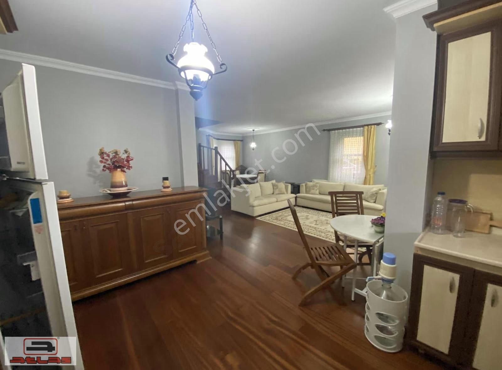 Atlas Emlak Kartepe Balaban Eşyalı Kiralık Villa - Görsel 7