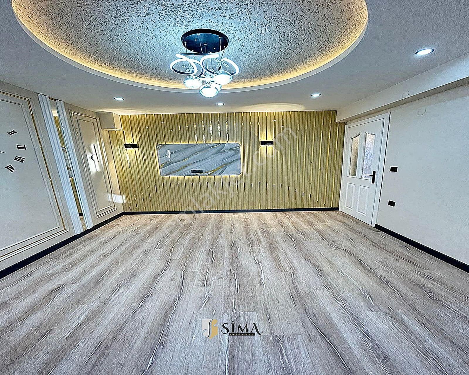 Metrobüse Yakın Krediye Uygun İskanlı Bahçe Kullanımlı Dekorlu 2+1 Satılık Daire - Görsel 13