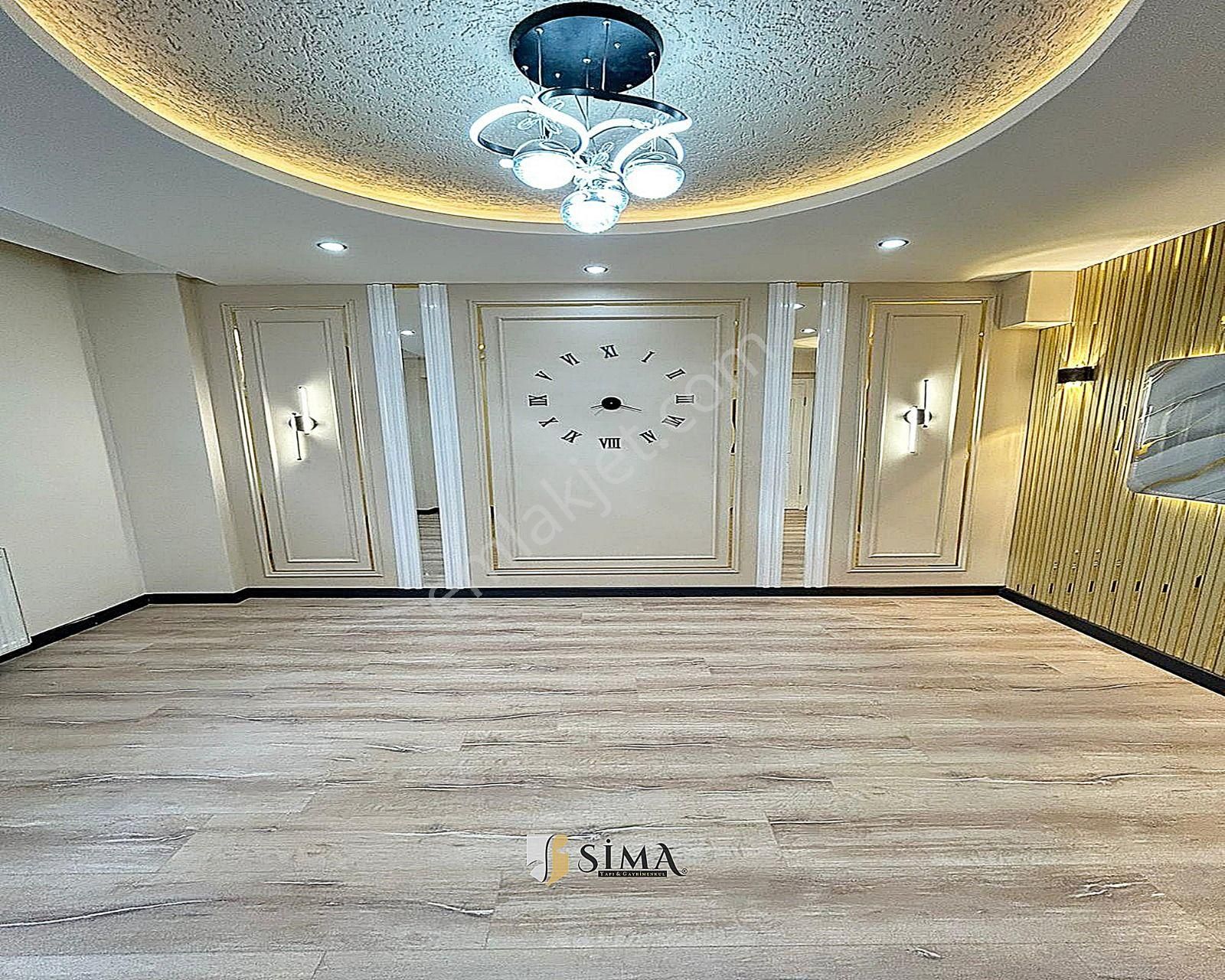 Metrobüse Yakın Krediye Uygun İskanlı Bahçe Kullanımlı Dekorlu 2+1 Satılık Daire - Görsel 7