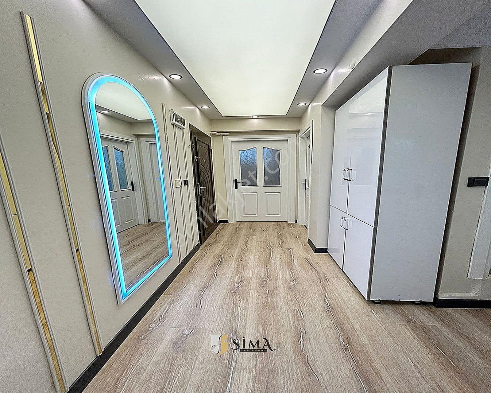 Metrobüse Yakın Krediye Uygun İskanlı Bahçe Kullanımlı Dekorlu 2+1 Satılık Daire - Görsel 16