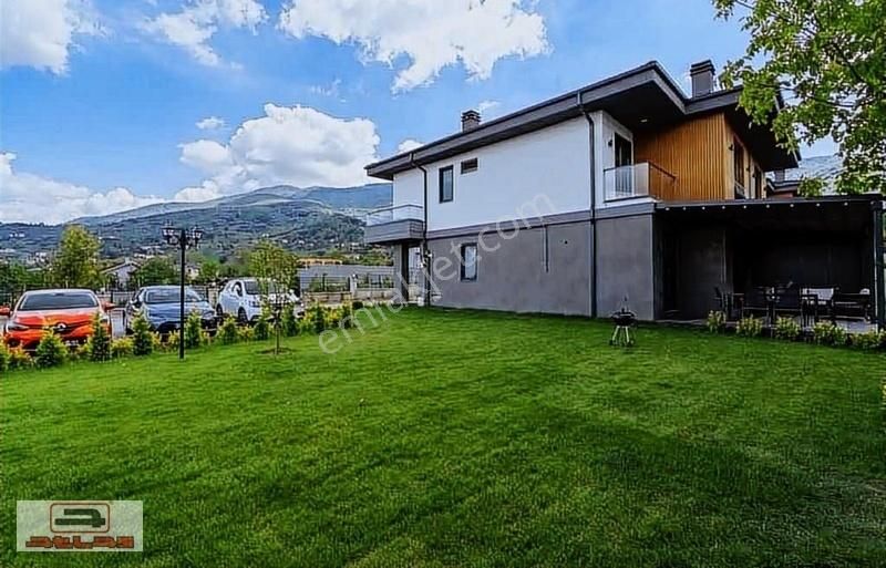 Atlas Emlak Kartepe Balaban Satılık Villa