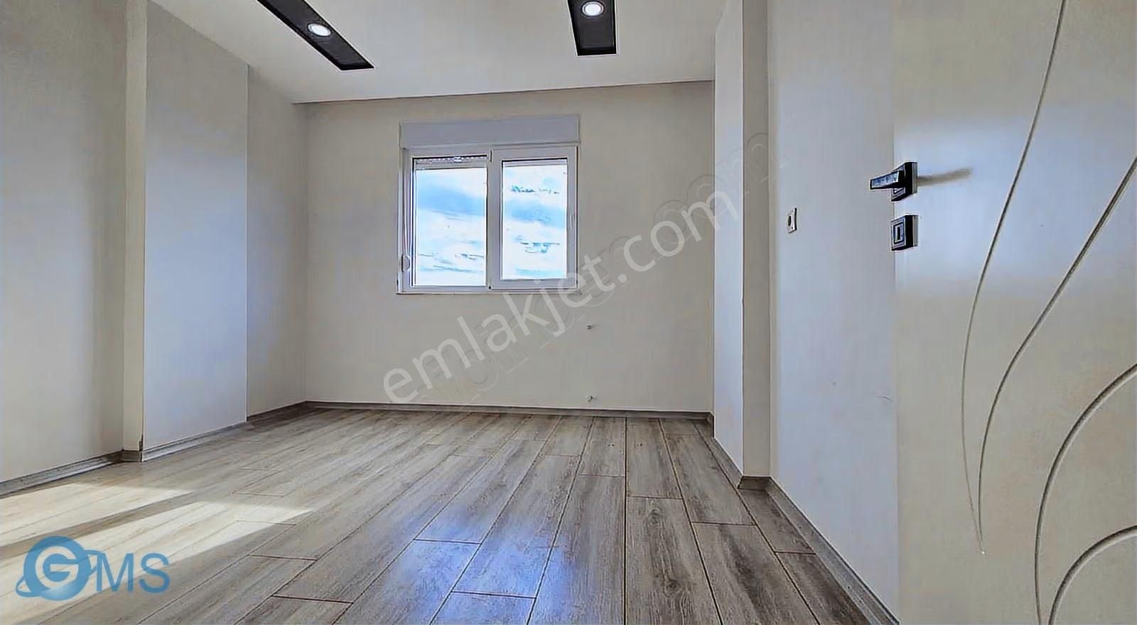 Şelale Mahallesinde 4.katta Asansörlü 2+1 80m² Fırsat Daire - Görsel 9