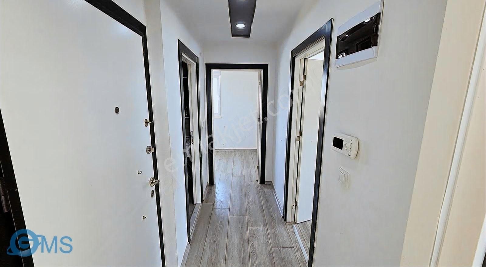 Şelale Mahallesinde 4.katta Asansörlü 2+1 80m² Fırsat Daire - Görsel 20