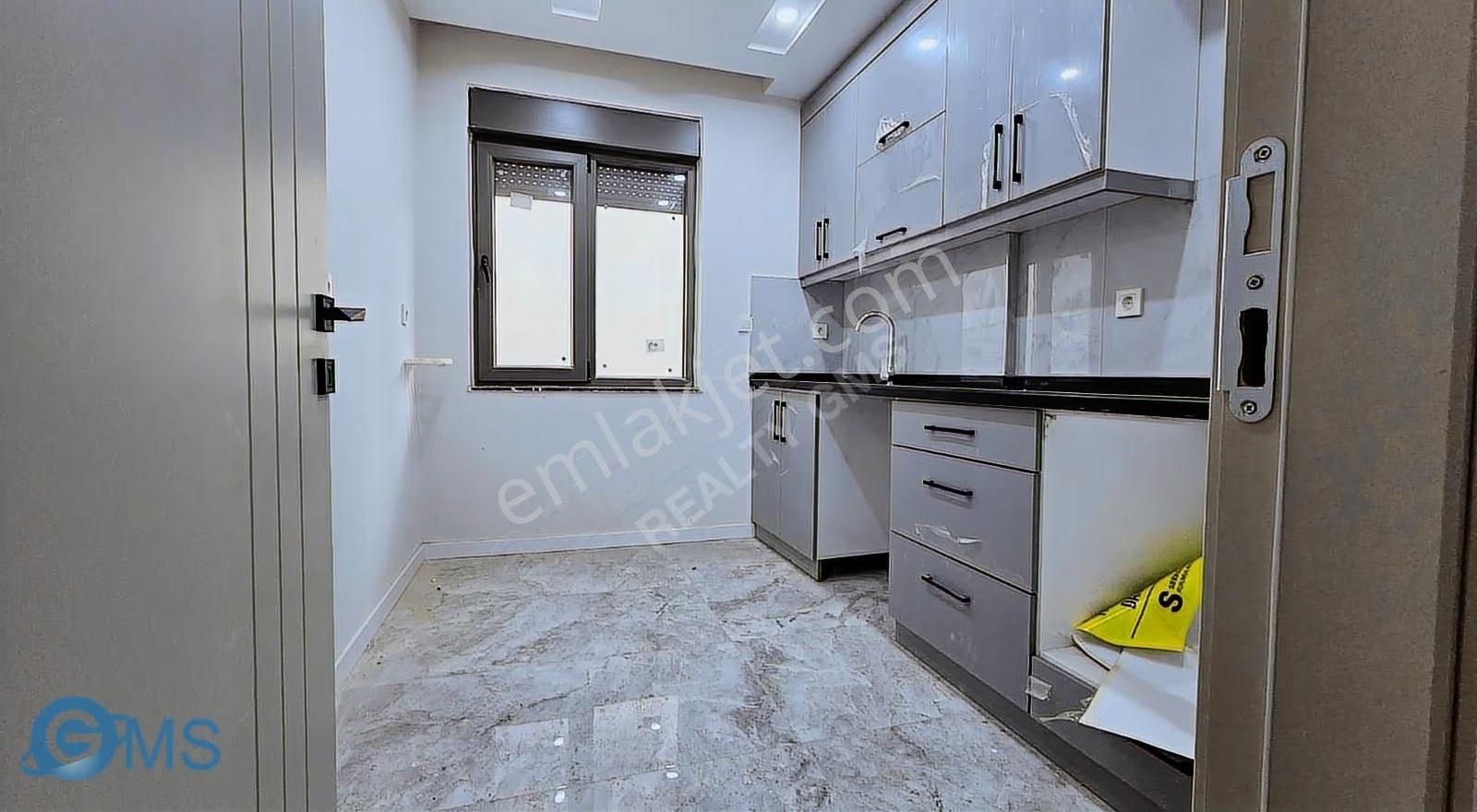 Şelale Mahallesinde Giriş Kat 1+1 70m² Ayrı Mutfaklı Fırsat - Görsel 7