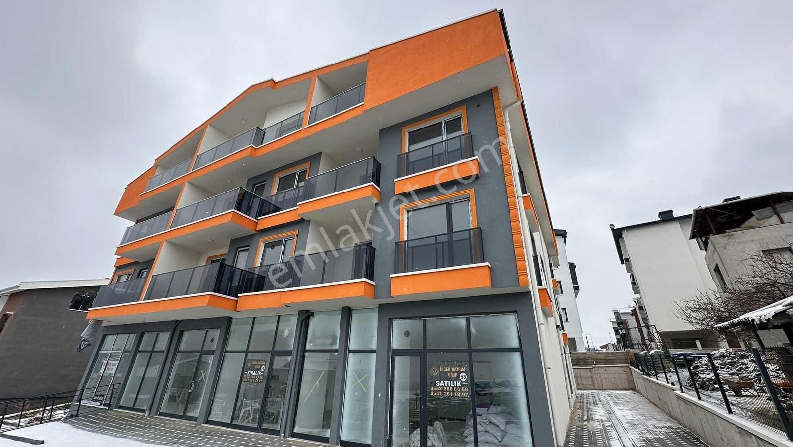 Alaçatı'dan Yüksek Kredili/iskanlı/geniş Oturumlu Lüks 1+1 - Görsel 28
