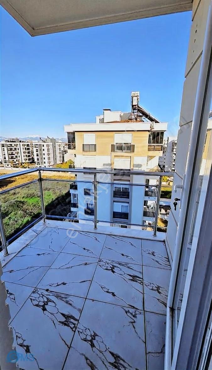 Göksu Mahallesinde 6.katta Asansörlü 2+1 85m² Kiralık Daire - Görsel 15